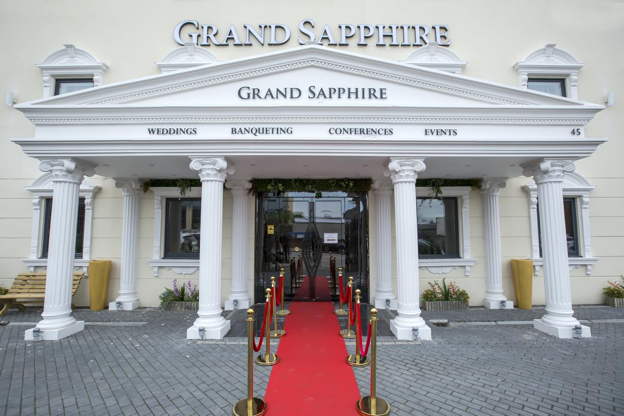 Grand Sapphire Hotel&Banqueting Croydon Eksteriør billede