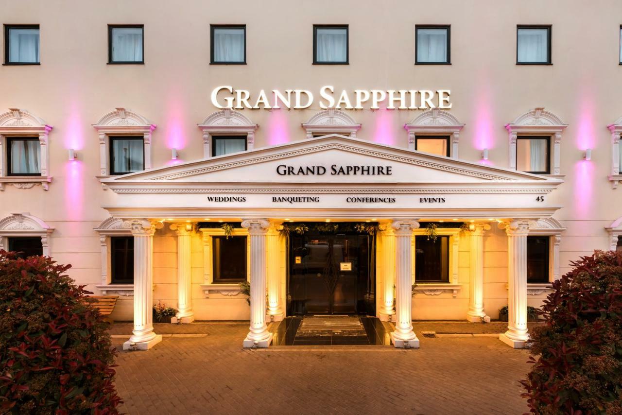 Grand Sapphire Hotel&Banqueting Croydon Eksteriør billede