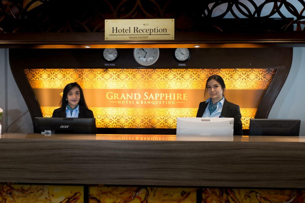 Grand Sapphire Hotel&Banqueting Croydon Eksteriør billede