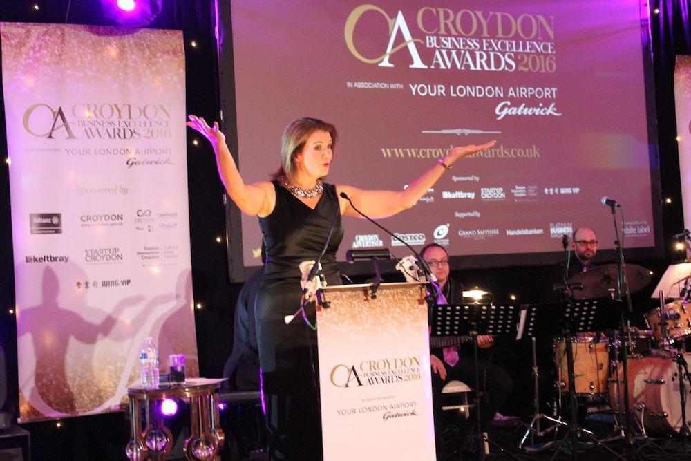 Grand Sapphire Hotel&Banqueting Croydon Eksteriør billede