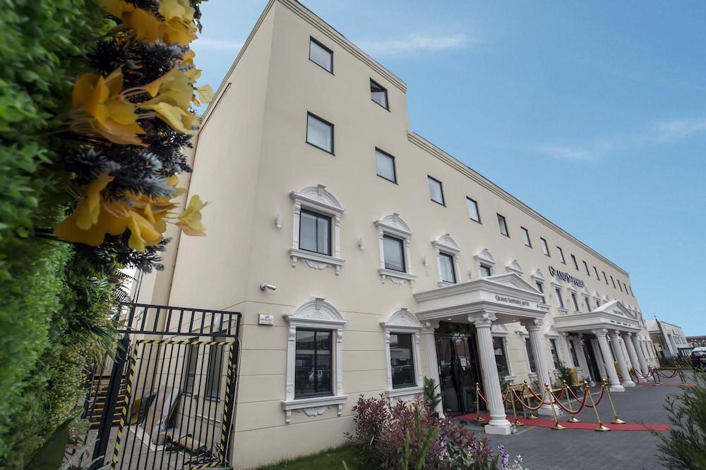 Grand Sapphire Hotel&Banqueting Croydon Eksteriør billede